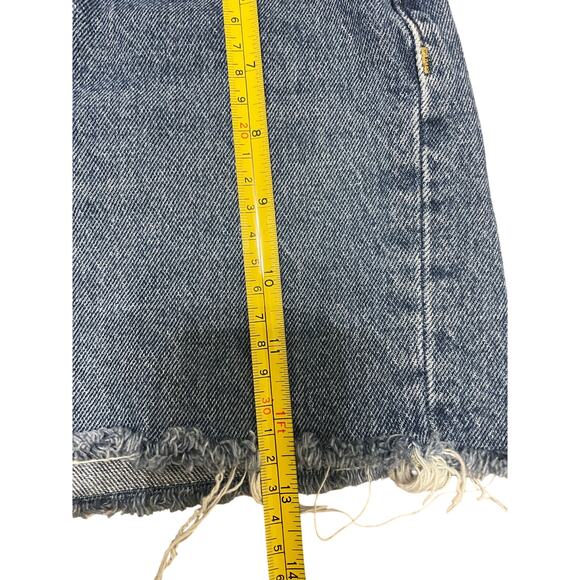 Free Assembly High-Waisted Denim Shorts – Size 2 - Picture 5 of 6